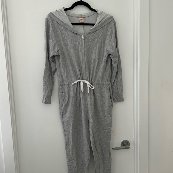 Smash + Tess Zip Up Romper - Picture 1 of 4